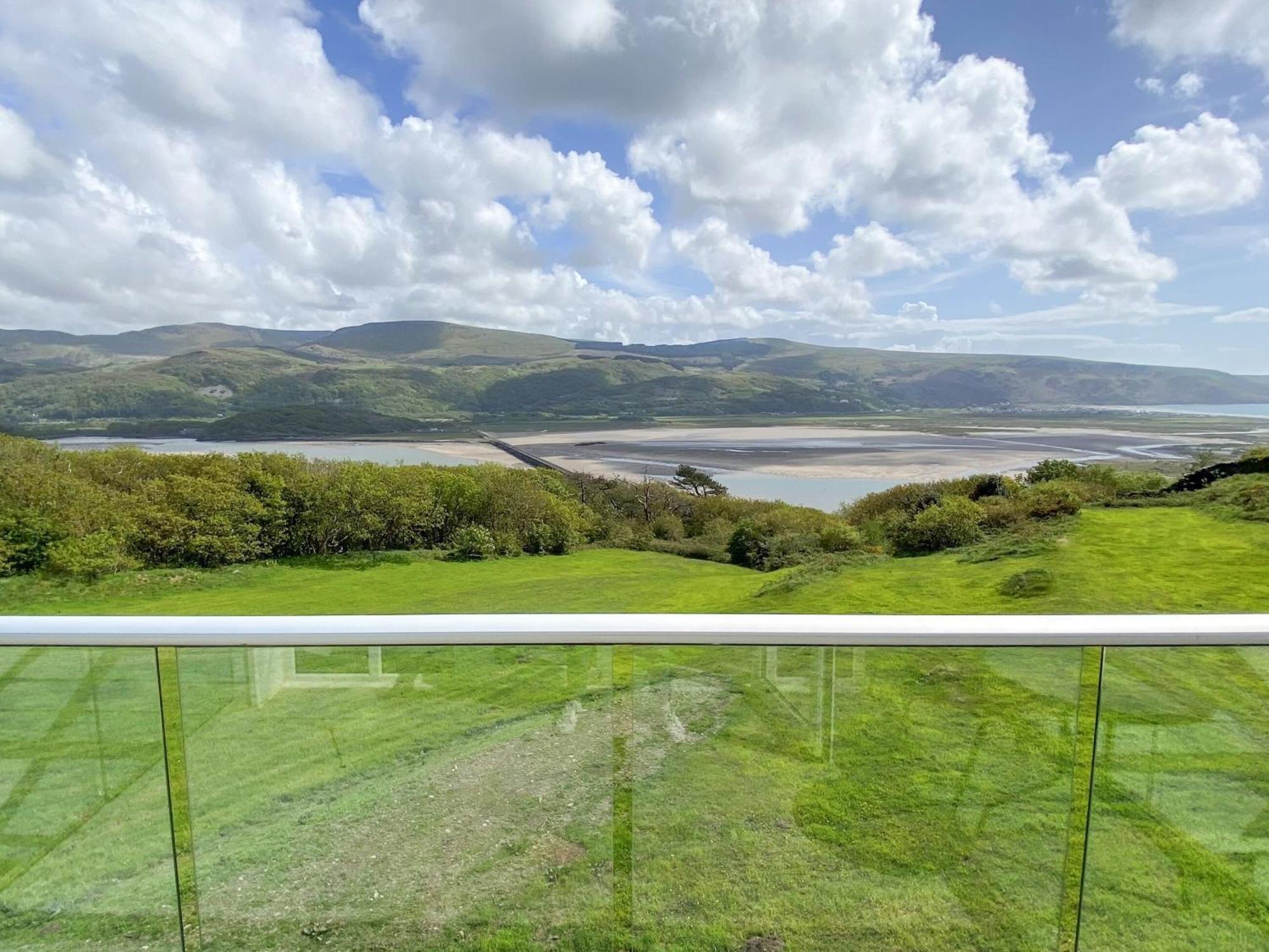 Cae-Fadog Fach Villa Barmouth Bagian luar foto